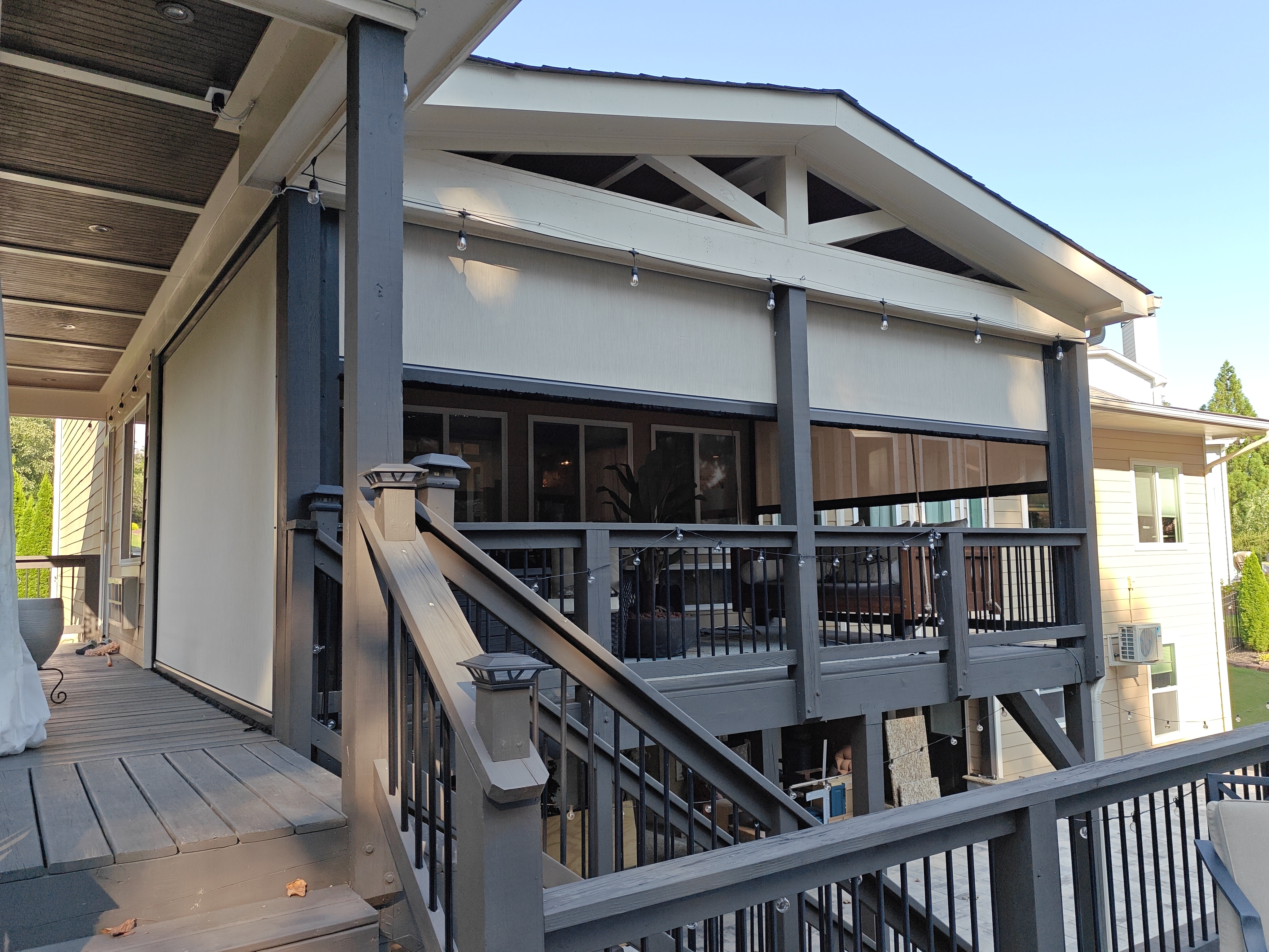 Motorized Retractable Screen