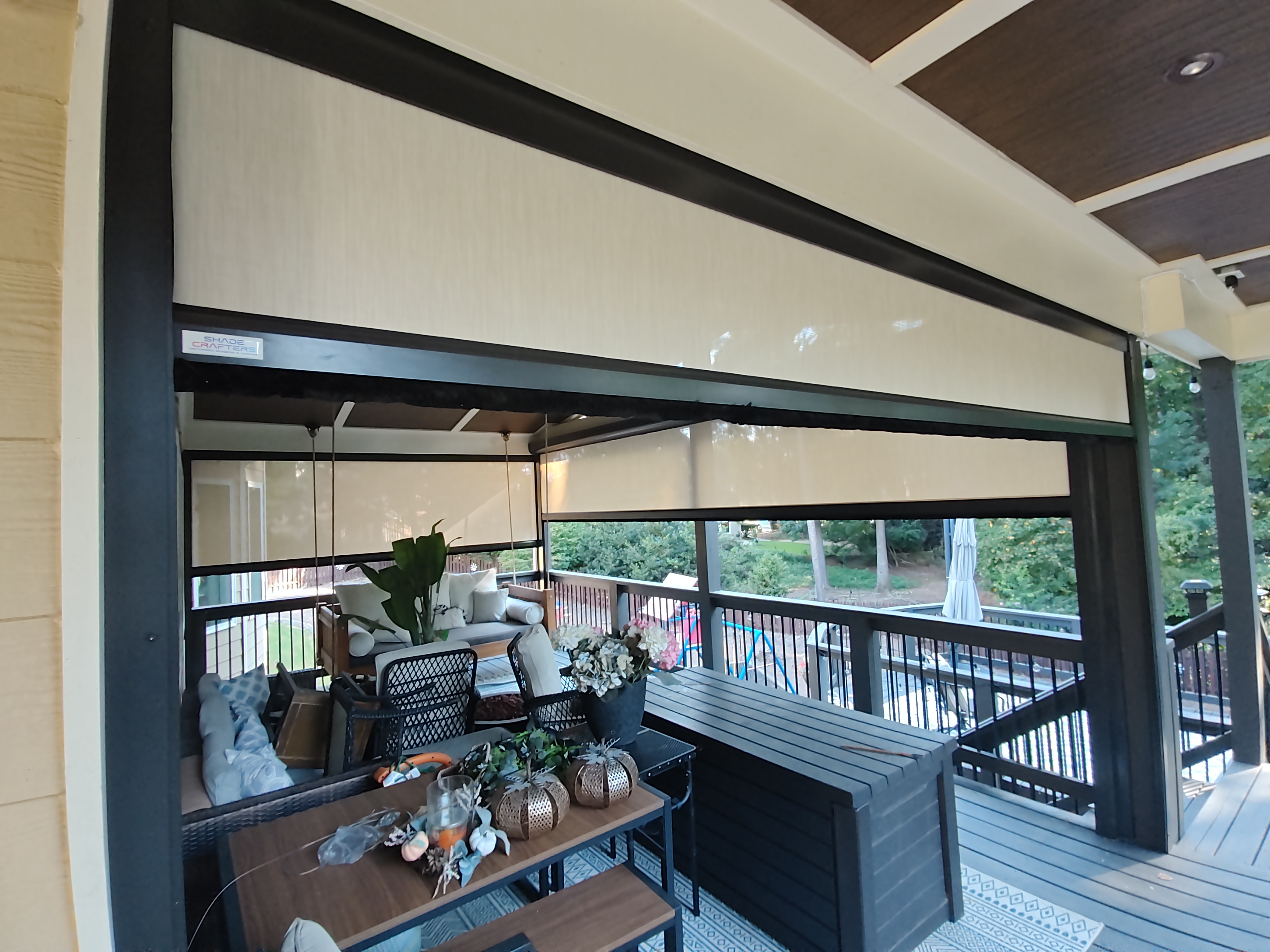 Motorized Retractable Screen